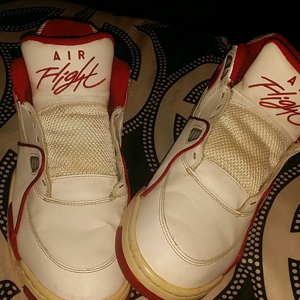 Men's size 10 Nike Air Flights